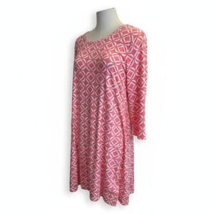 Lulu B Geometric Pink and White Dress Large